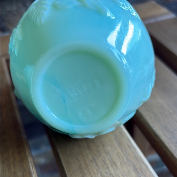 Vintage Avon Green Blue and White Floral Small Pitchers - Picture 8 of 12